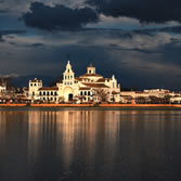 Doñana - Ermita de El Rocio y la Madre de las Marismas